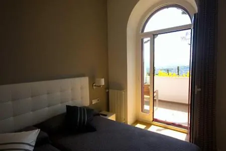 Hotel Cr Luarri à Saint-Sébastien Maison d'hôtes